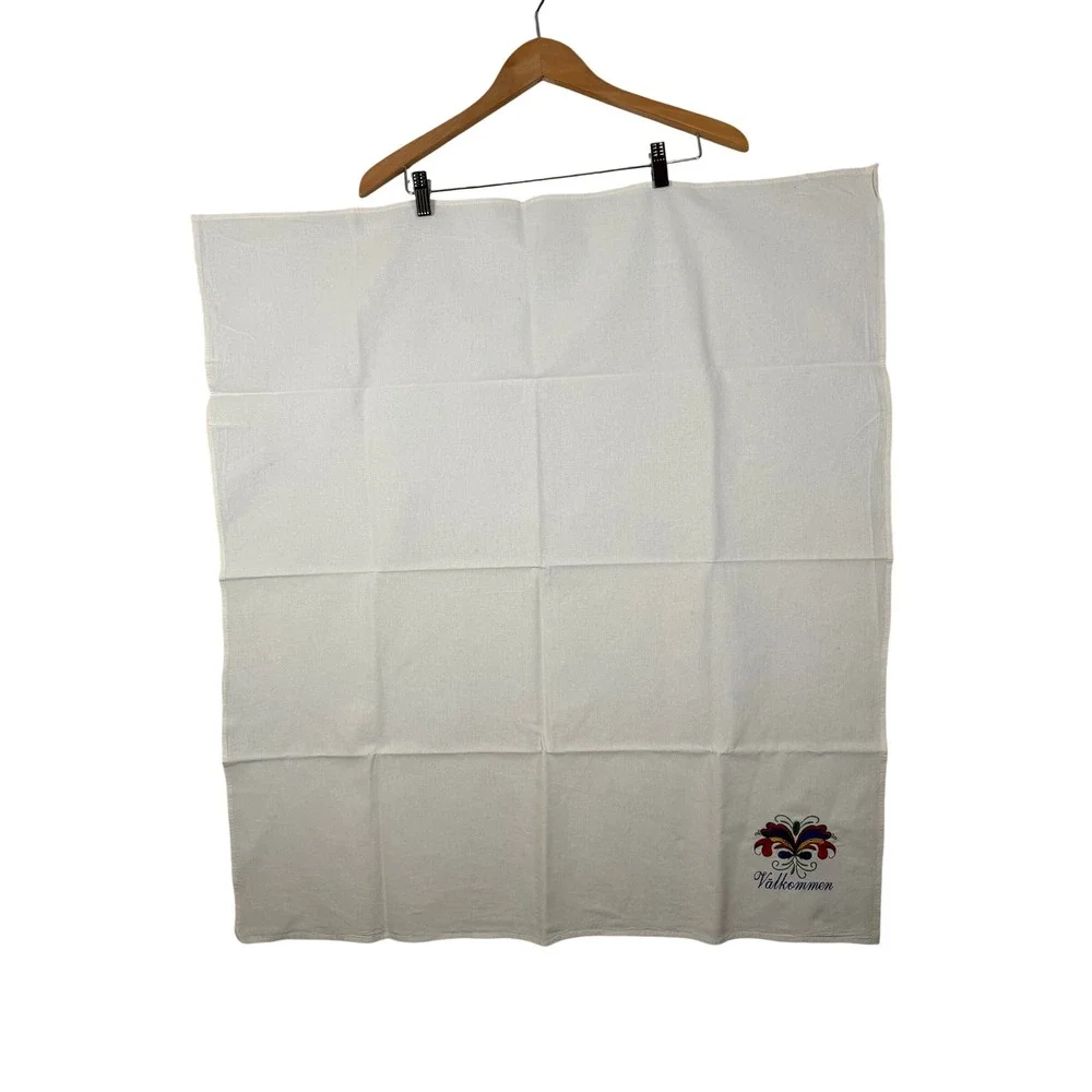 Scandinavian Theme Tea Towels White Embroidered Folk Art Valkommen 35